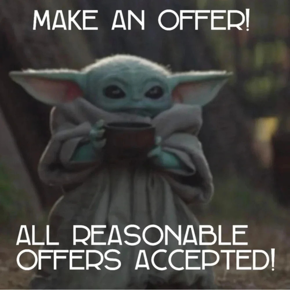 Closet clear out sale thousands of items - Send your reasonable offers
